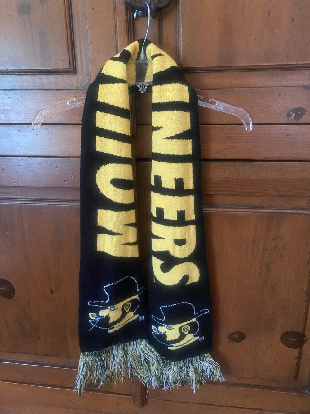 ASU Appalachian State Mountaineers Reversible Knit Scarf Black Yellow Gold